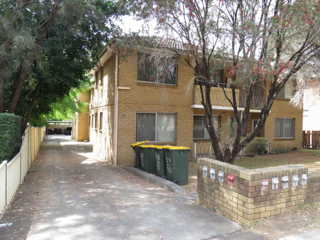 1/50 LANE ST, WENTWORTHVILLE, NSW 2145