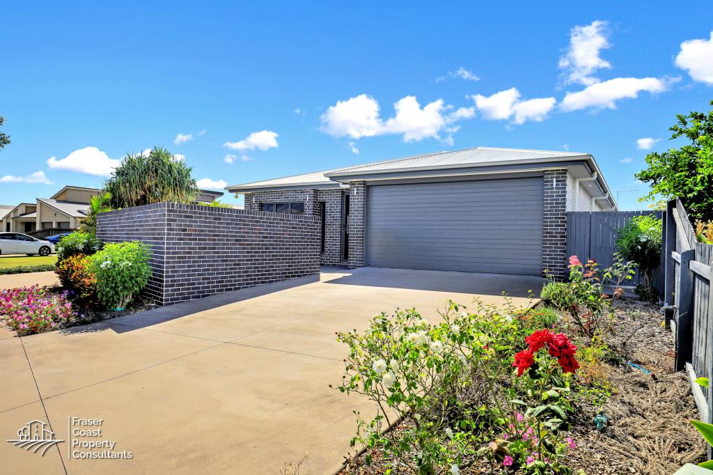 14 LILLY PILLY DR, BURRUM HEADS, QLD 4659