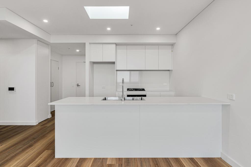 10 Court Rd, Fairfield, NSW 2165