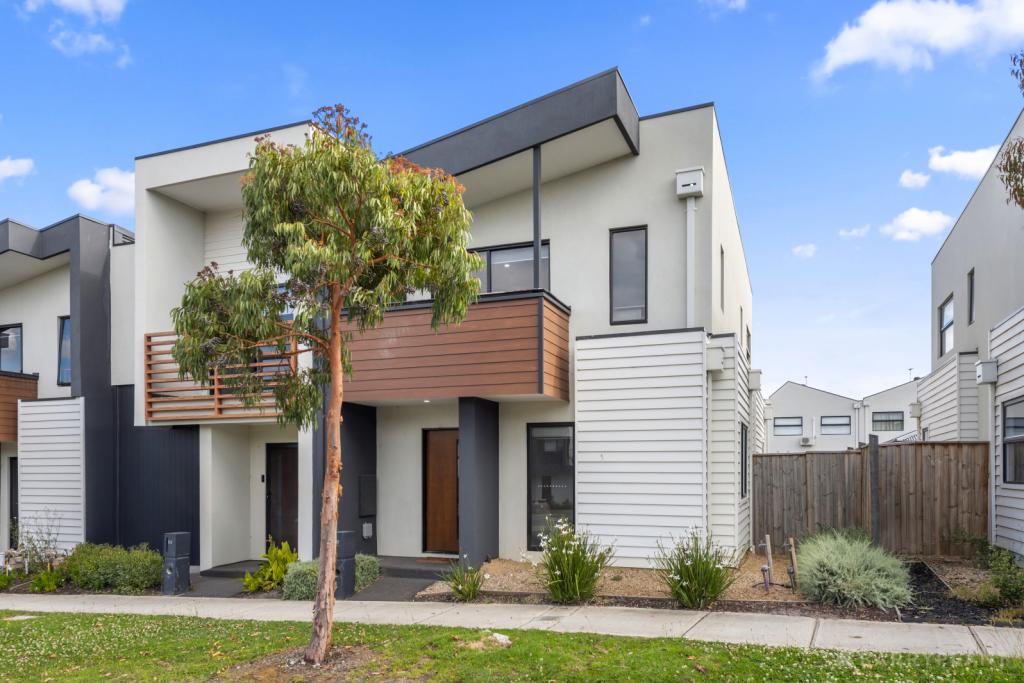 86 Viewbright Rd, Clyde North, VIC 3978