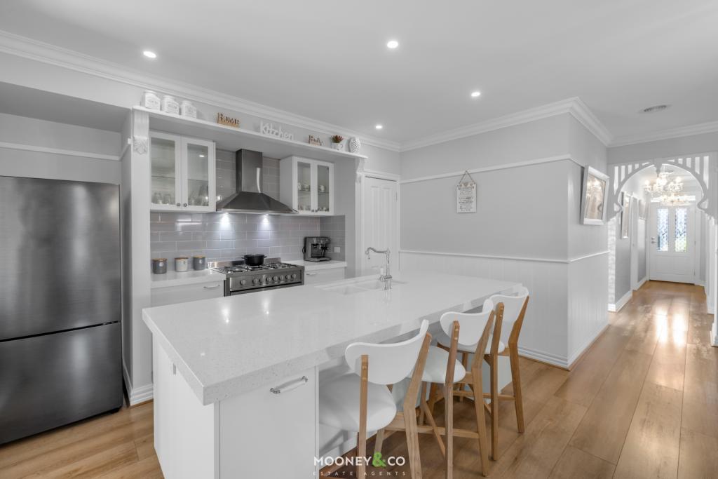 25 Gemma St, Cranbourne East, VIC 3977