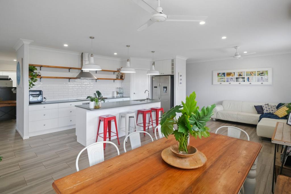 6 Forsyth St, Gin Gin, QLD 4671