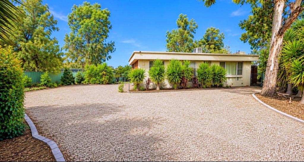 19 Taylor St, Epsom, VIC 3551