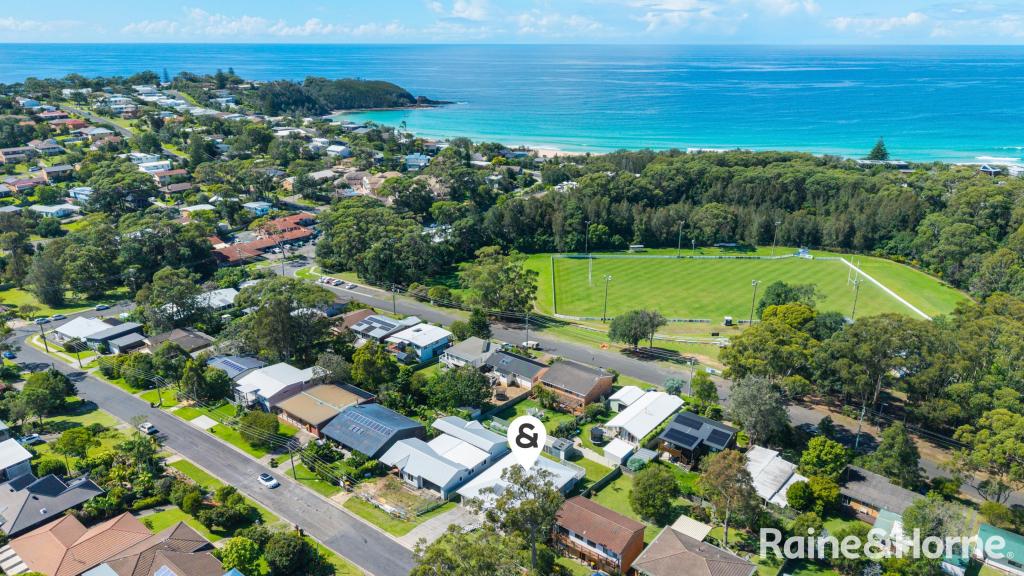 16 Park View Pde, Mollymook Beach, NSW 2539