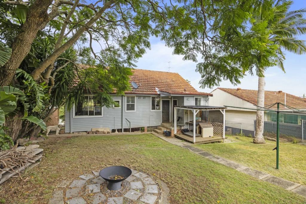 136 Myall Rd, Cardiff, NSW 2285