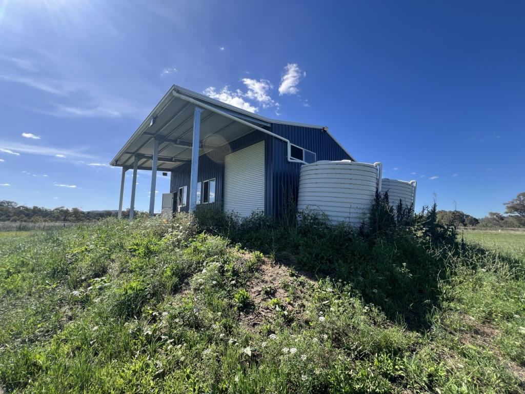 LOT 61 SCHOOL OF ARTS RD, PRATTEN, QLD 4370