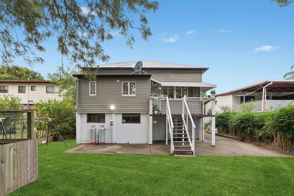 111 Brisbane Rd, Riverview, QLD 4303