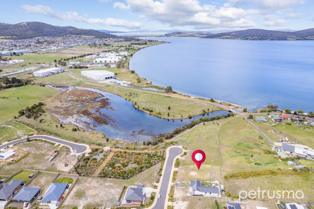 14 ACTAEON ST, ROKEBY, TAS 7019