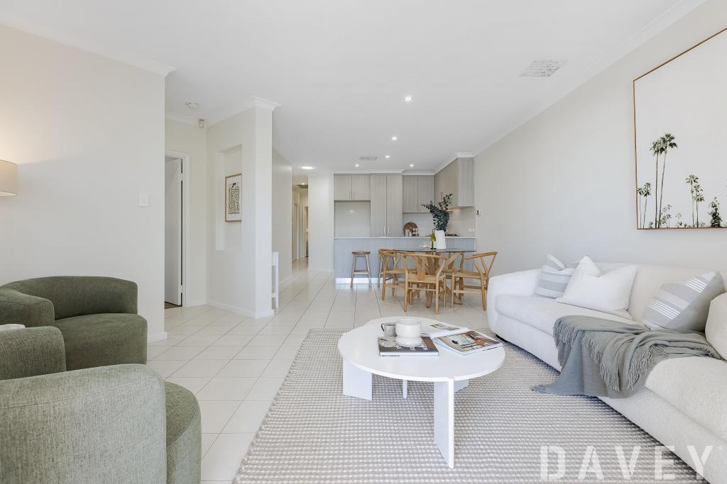 1b Lilacdale Rd, Innaloo, WA 6018