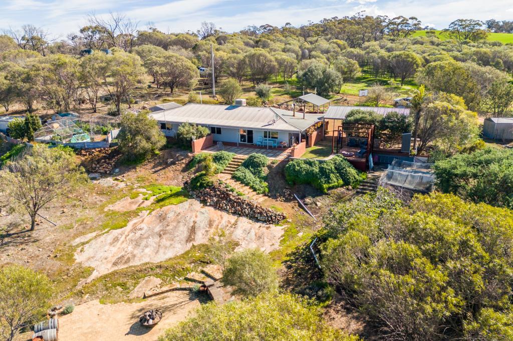 271 Old Plains Rd, Bejoording, WA 6566