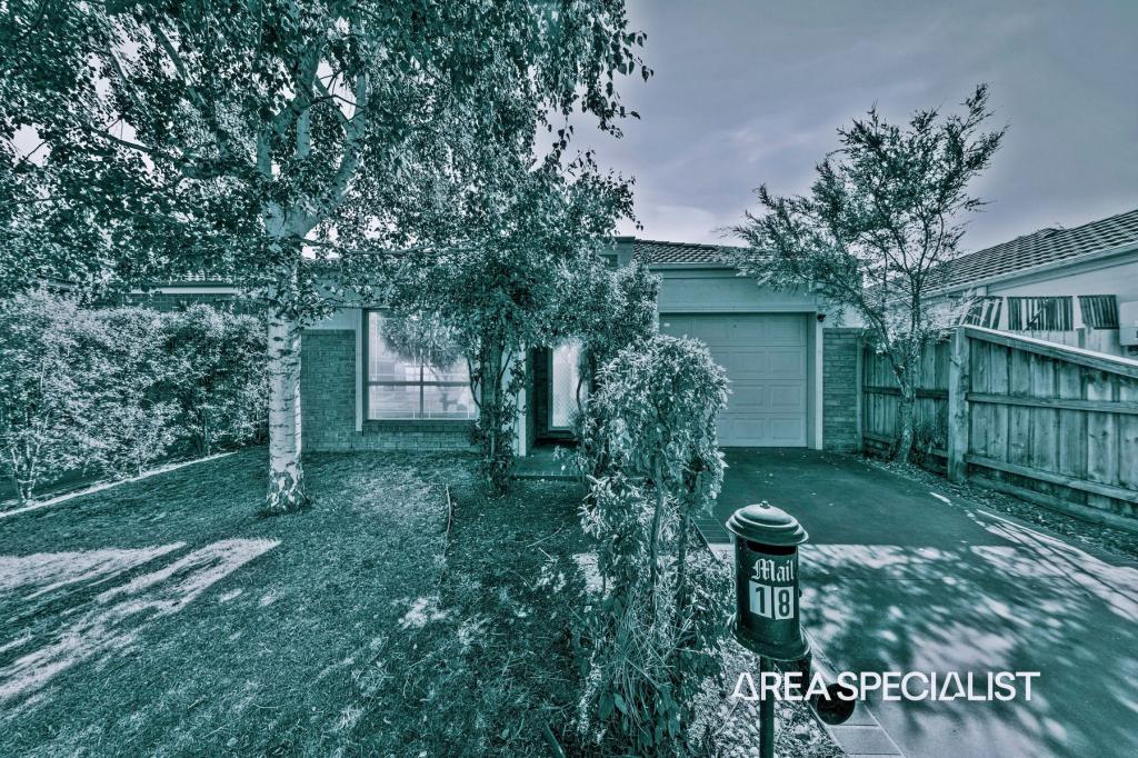 18 Catherine Pl, Pakenham, VIC 3810