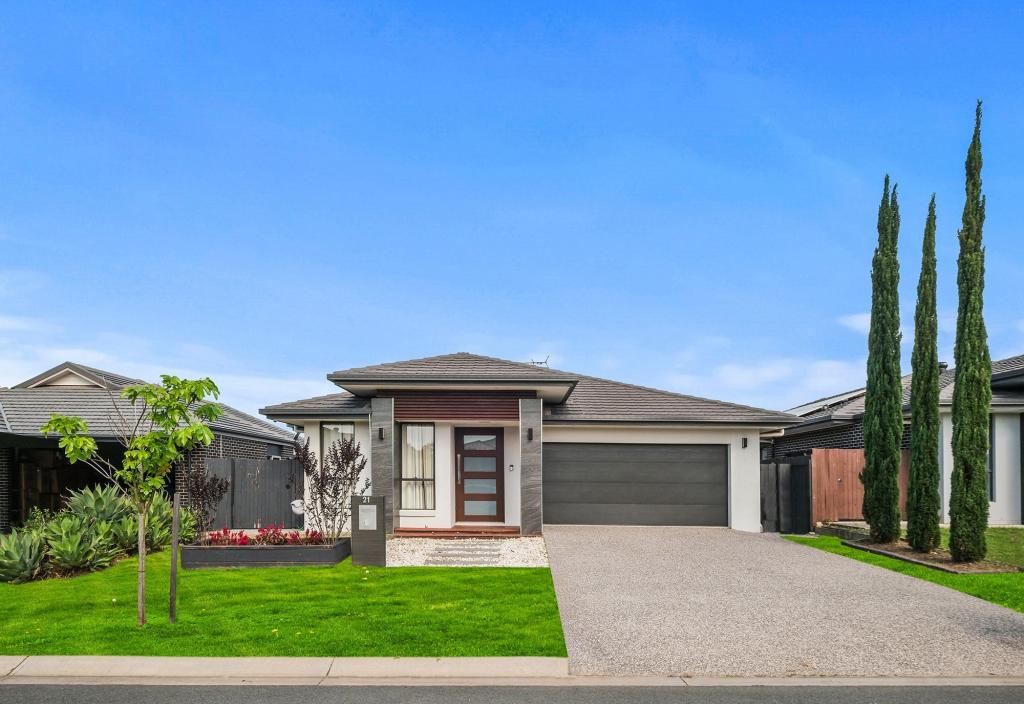 21 BOYLAND WAY, RIPLEY, QLD 4306