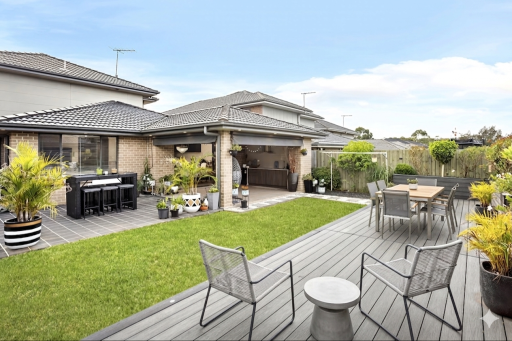 6 Ashburton Cres, Schofields, NSW 2762