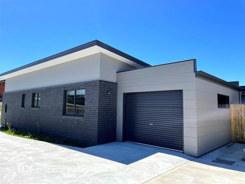 1/6 Debra Pl, Huonville, TAS 7109