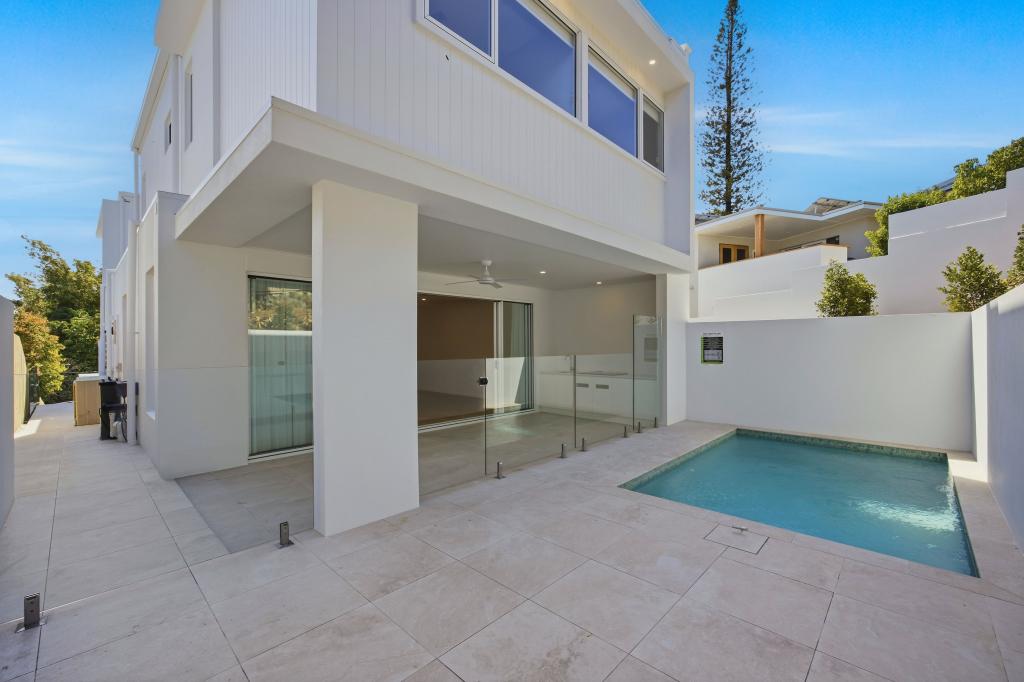 36b Brakes Cres, Miami, QLD 4220