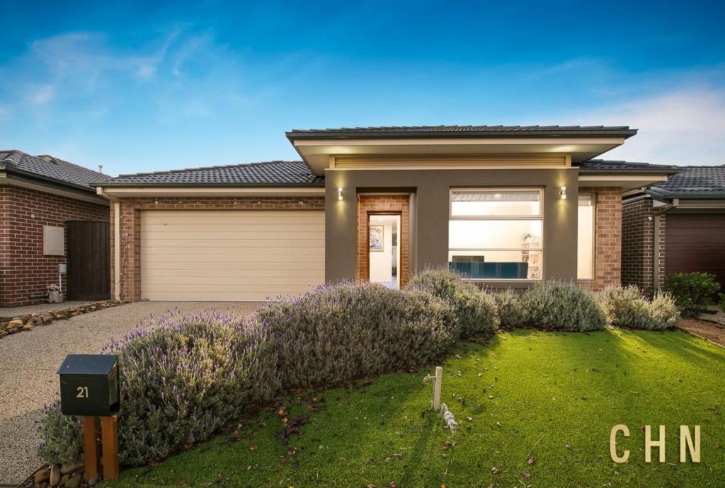 21 DENMAN DR, POINT COOK, VIC 3030