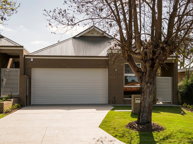 9 Rugby St, Bayswater, WA 6053