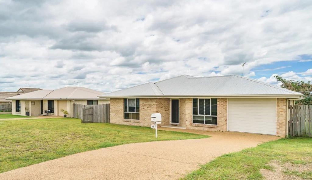 33 Burke And Wills Dr, Gracemere, QLD 4702