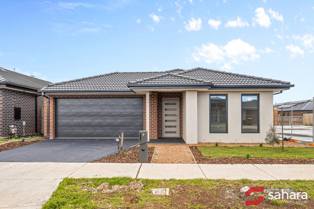 9 Goshawk St, Deanside, VIC 3336