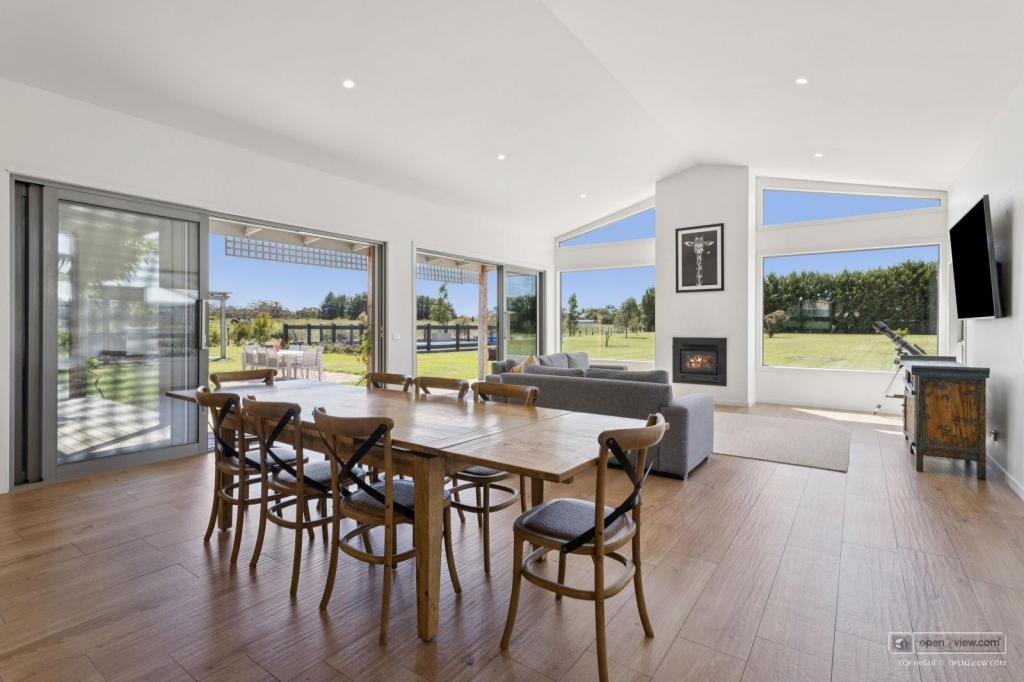 42 Barretts Rd, Langwarrin South, VIC 3911