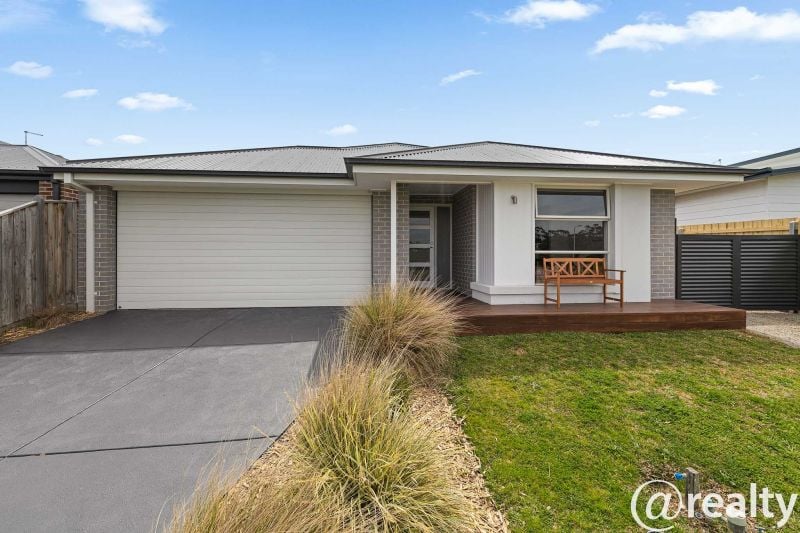60 Cuthbert St, Corinella, VIC 3984