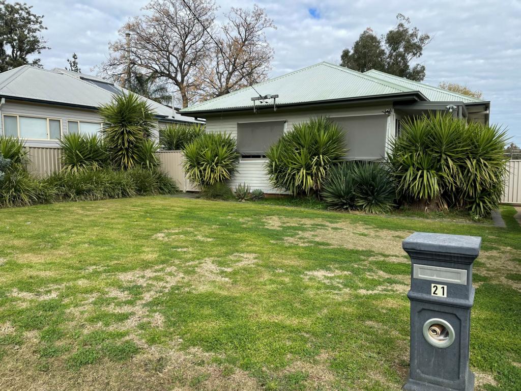 21 Parry St, West Tamworth, NSW 2340