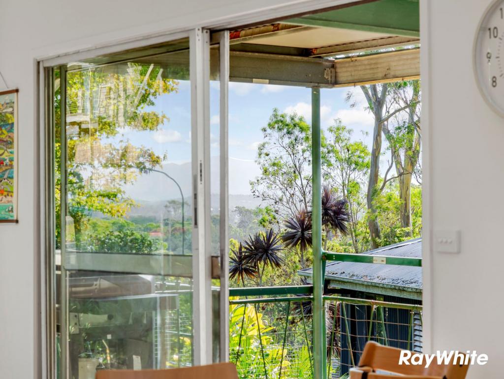 6 Halyard Dr, Moruya Heads, NSW 2537