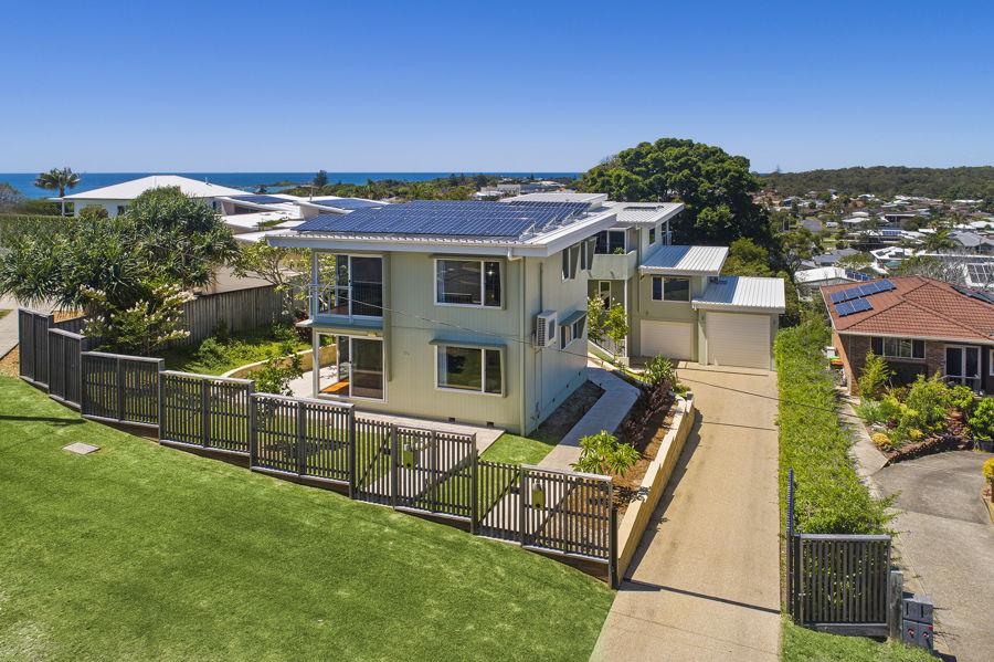 17a Coronation Ave, Sawtell, NSW 2452