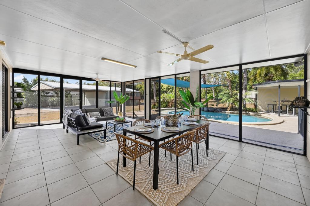 8 Mawson St, Bluewater Park, QLD 4818