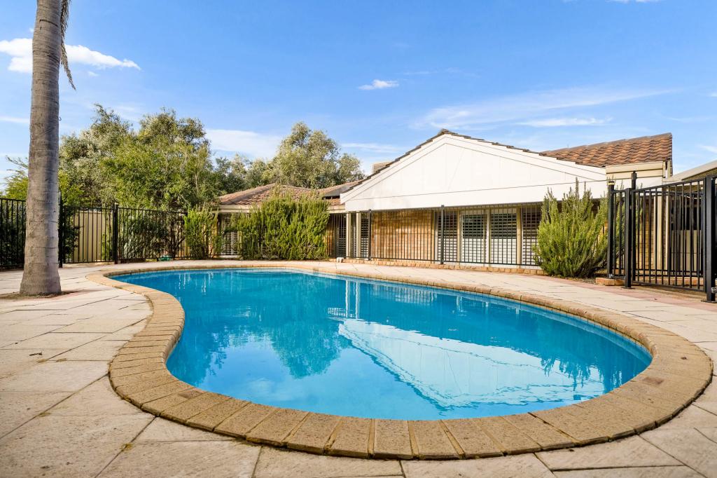 4 Tahara Vale, Ocean Reef, WA 6027