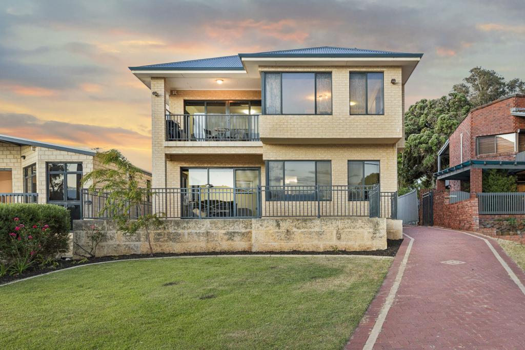 3b Cowper Rd, Sorrento, WA 6020