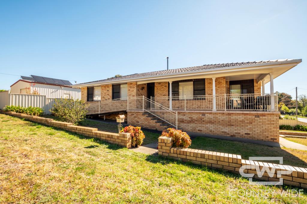 53 Cross St, Glen Innes, NSW 2370