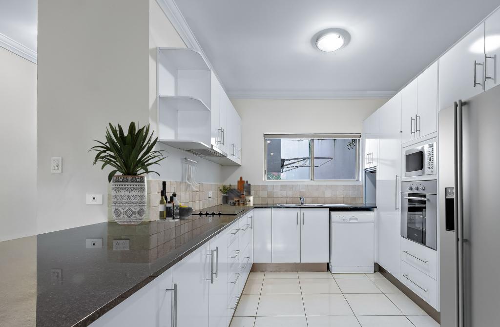 16/3 Deloraine Cl, Cannonvale, QLD 4802