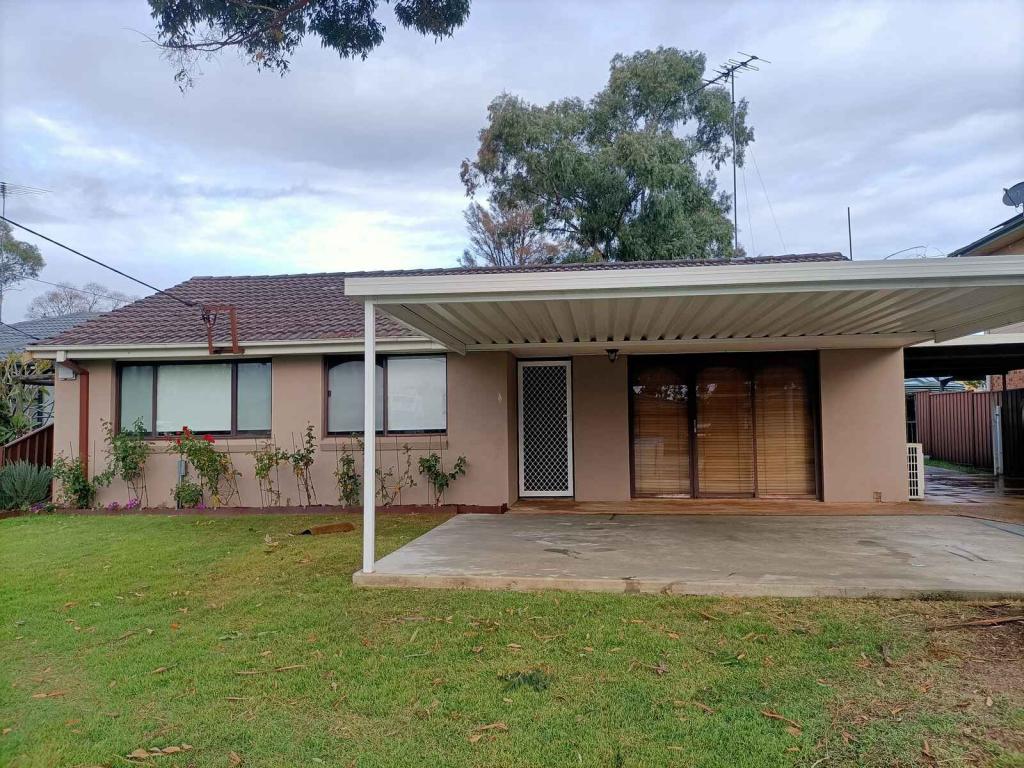 15 PIPER CL, KINGSWOOD, NSW 2747