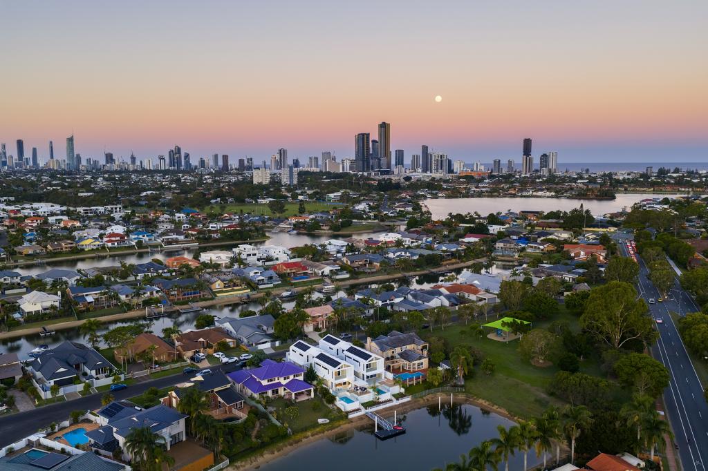 20a Drayton Tce, Mermaid Waters, QLD 4218