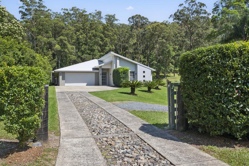 24 Rodeo Ct, Moonee Beach, NSW 2450