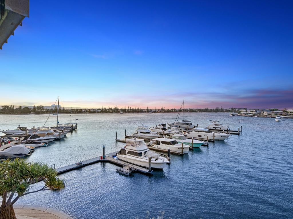 2302 Ephraim Island, Paradise Point, QLD 4216