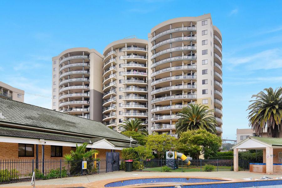 202/91b Bridge Rd, Westmead, NSW 2145