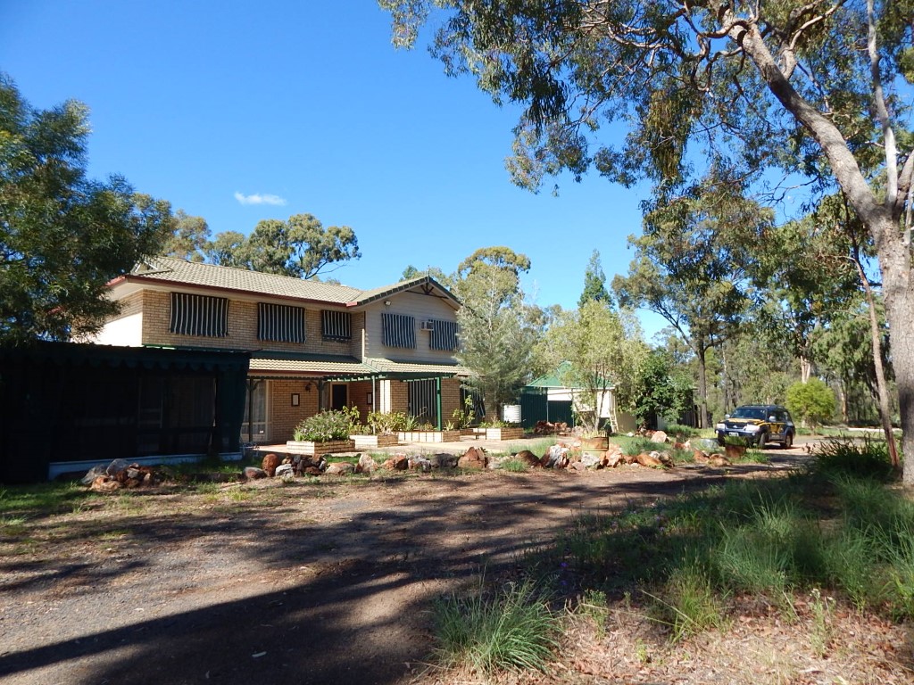 48 THYME AVE, FOREST RIDGE, QLD 4357