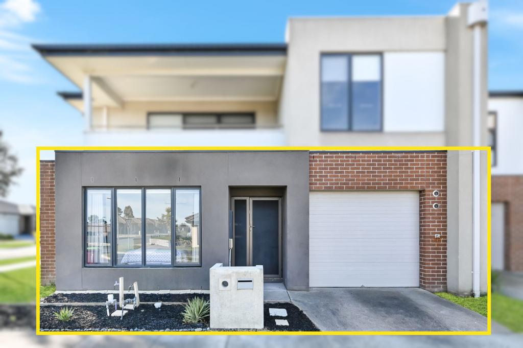 1 Marwedel Ave, Clyde North, VIC 3978