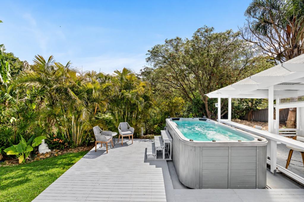 221 South Creek Rd, Wheeler Heights, NSW 2097