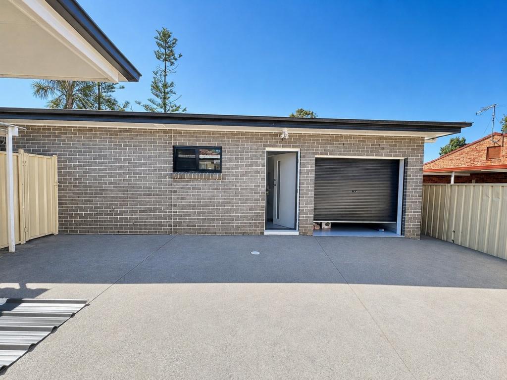 7 Sampson Pl, Rosemeadow, NSW 2560