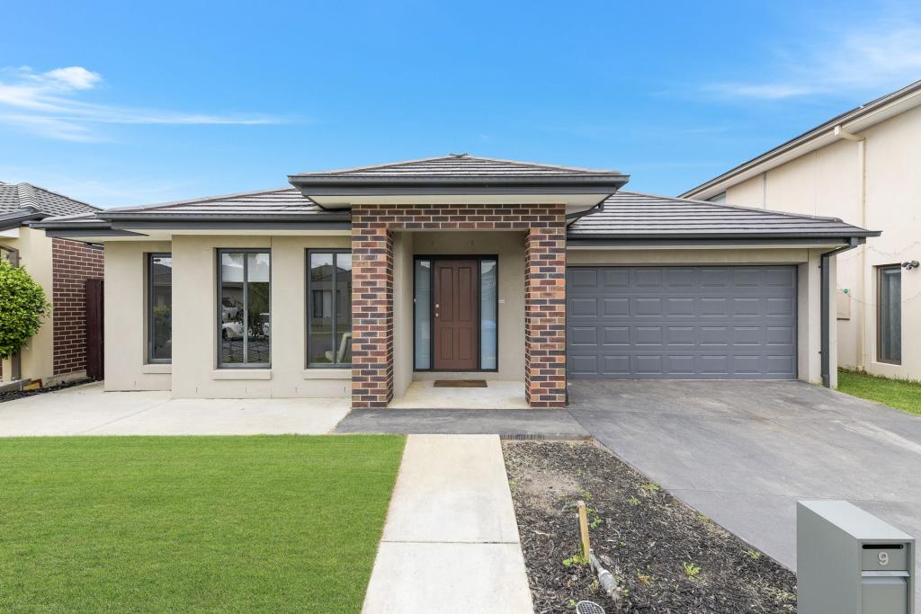 9 Mcnaughton Cres, Berwick, VIC 3806