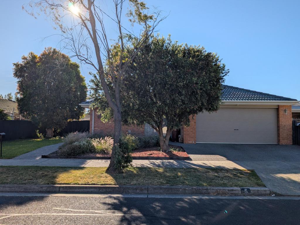5 Bradworth St, Craigieburn, VIC 3064