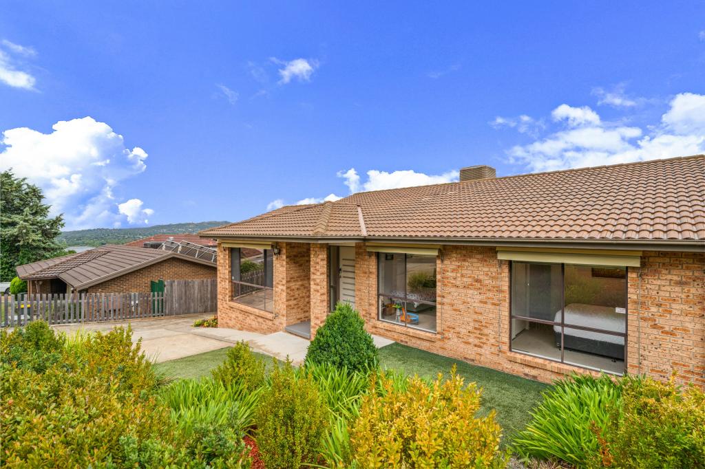 31 Casey Cres, Calwell, ACT 2905