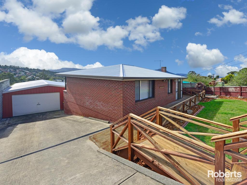 2 Bradfield St, Claremont, TAS 7011