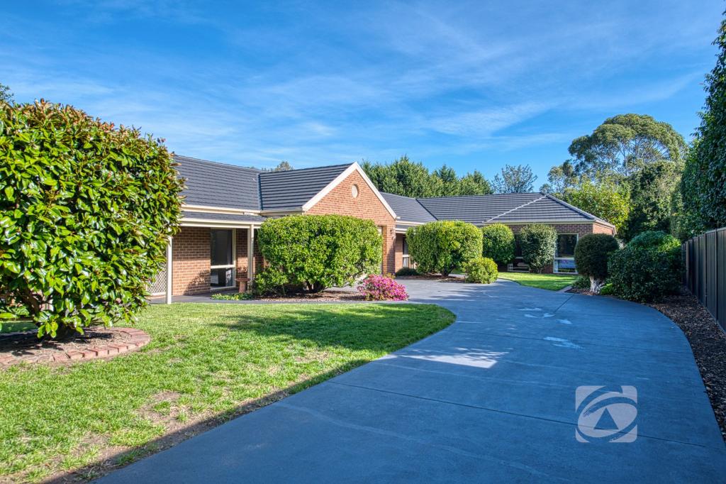 4 Arnott Pl, Narre Warren North, VIC 3804