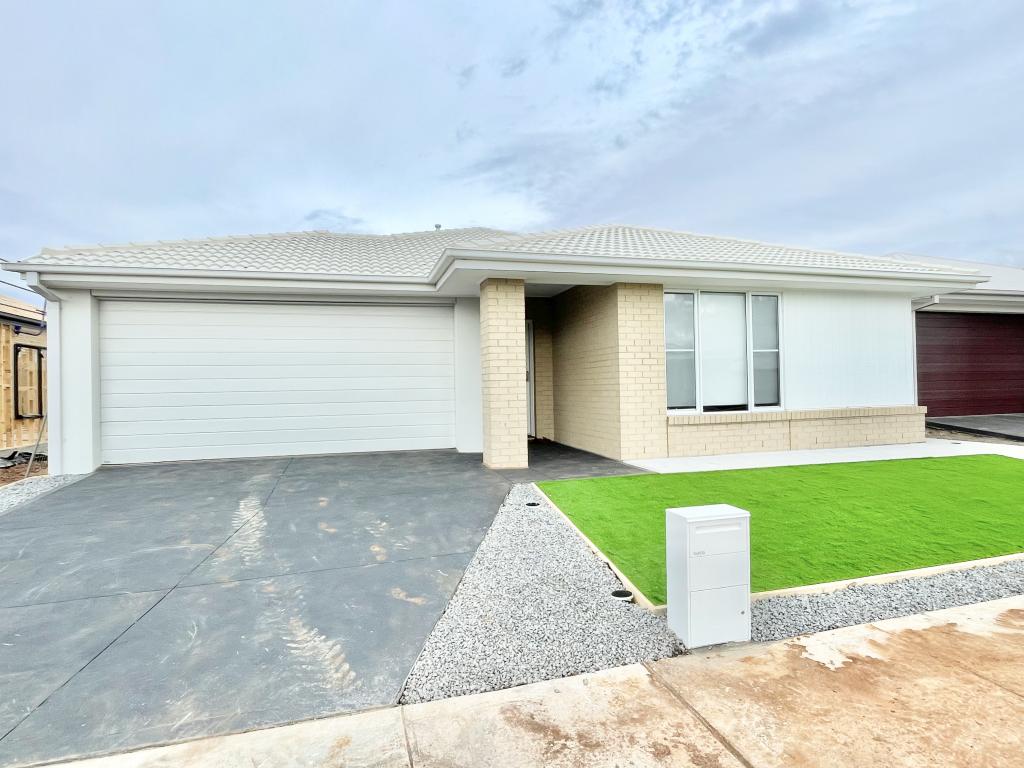 110 Aristides Cres, Thornhill Park, VIC 3335