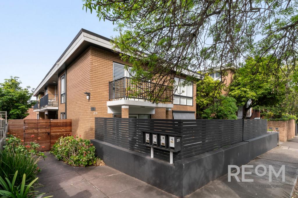 2/29 Avoca Ave, Elwood, VIC 3184