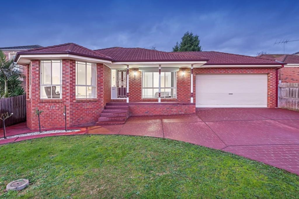 16 WOODFULL WAY, EPPING, VIC 3076